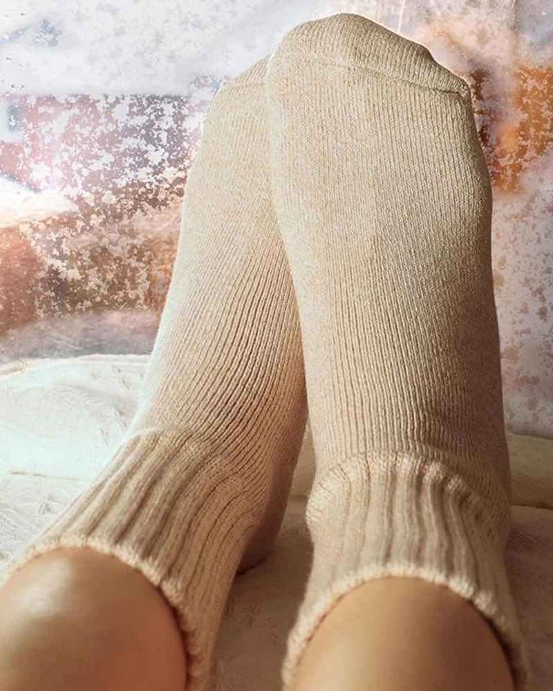Cozy Ribbed Fleece Lined Crew Socks - Image 5