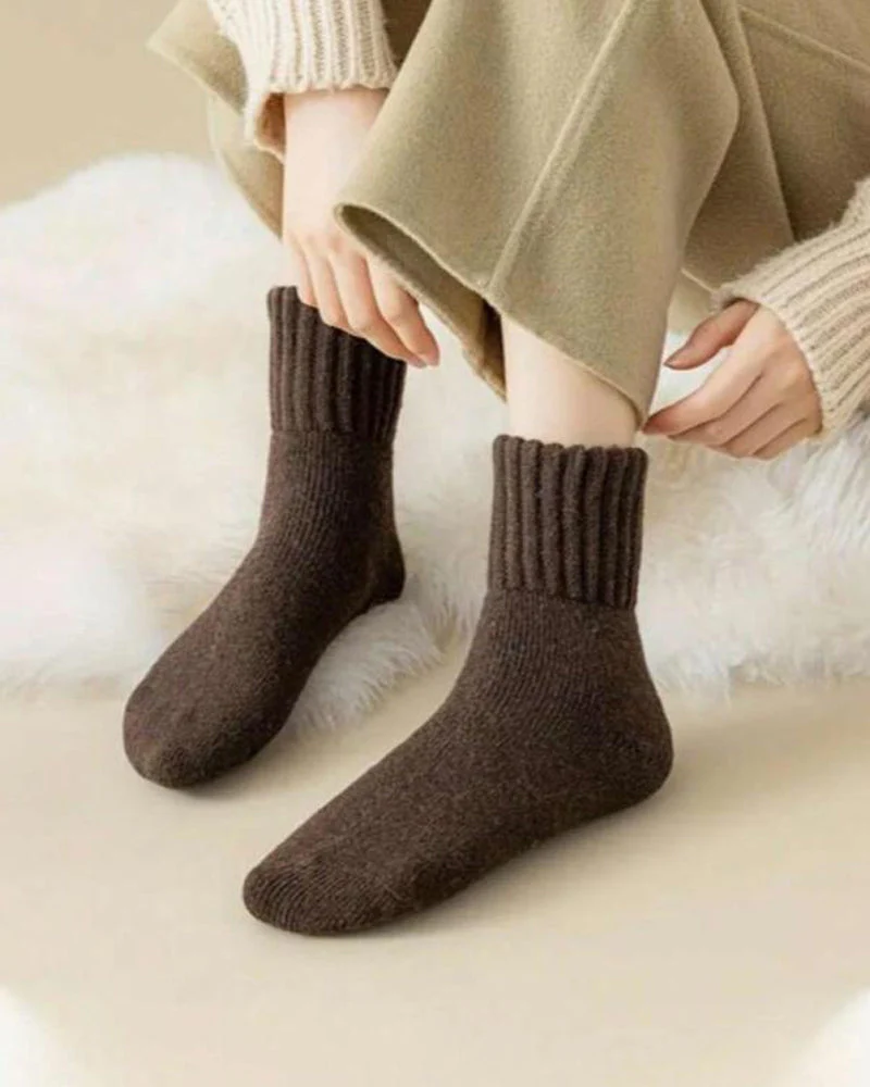 Cozy Ribbed Fleece Lined Crew Socks - Image 6